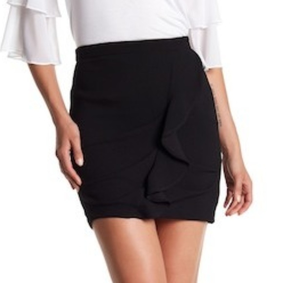 BCBGeneration - Black Ruffled Mini Skirt - Picture 2 of 5
